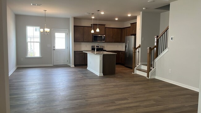 Building Photo - 258 Broomside Ave