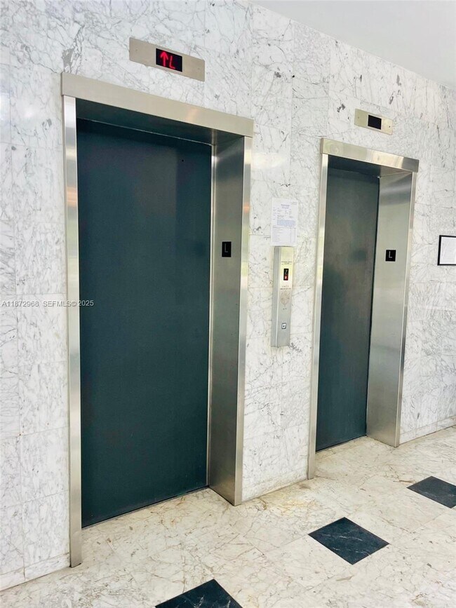 Building Photo - 8233 Harding Ave