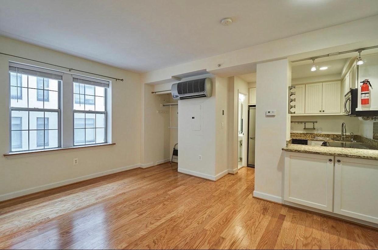 Building Photo - 1314 Massachusetts Ave NW