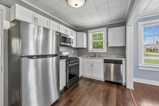 Building Photo - 226 Cumberland Dr