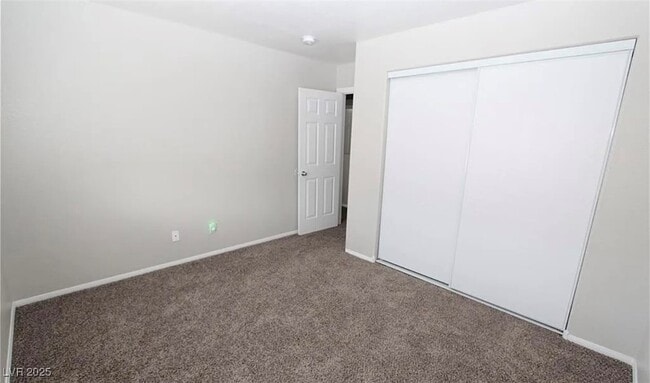 Building Photo - 1101 S Potro Ave