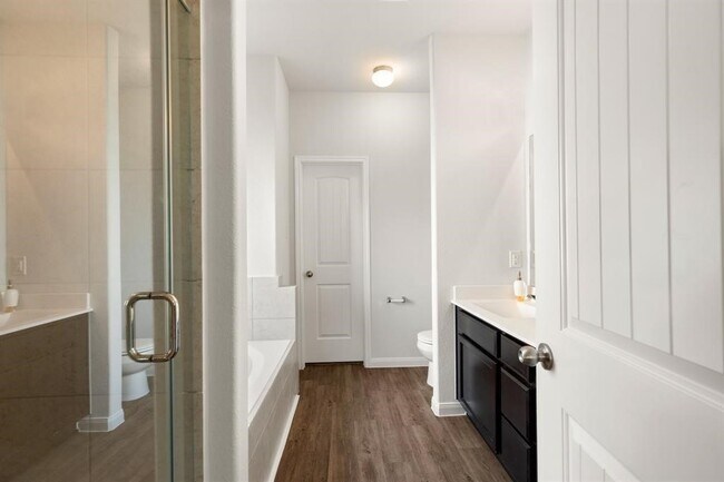 Building Photo - 5342 Briana Dee Dr