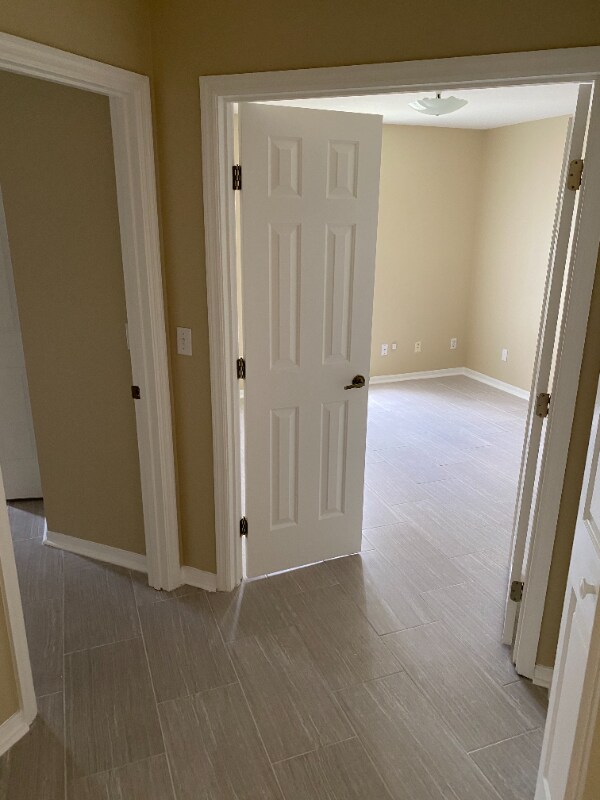 Building Photo - 133 Ridge View Dr