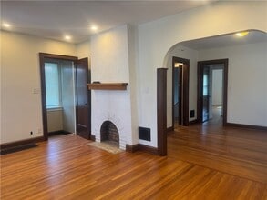 Building Photo - 102 Tulane Rd