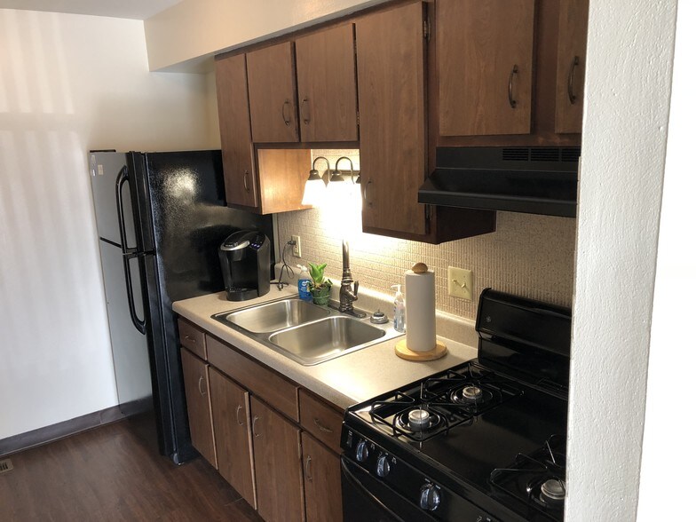 St. Andrews Apartments 2065 St. Andrews Drive Dr Saint Charles MO