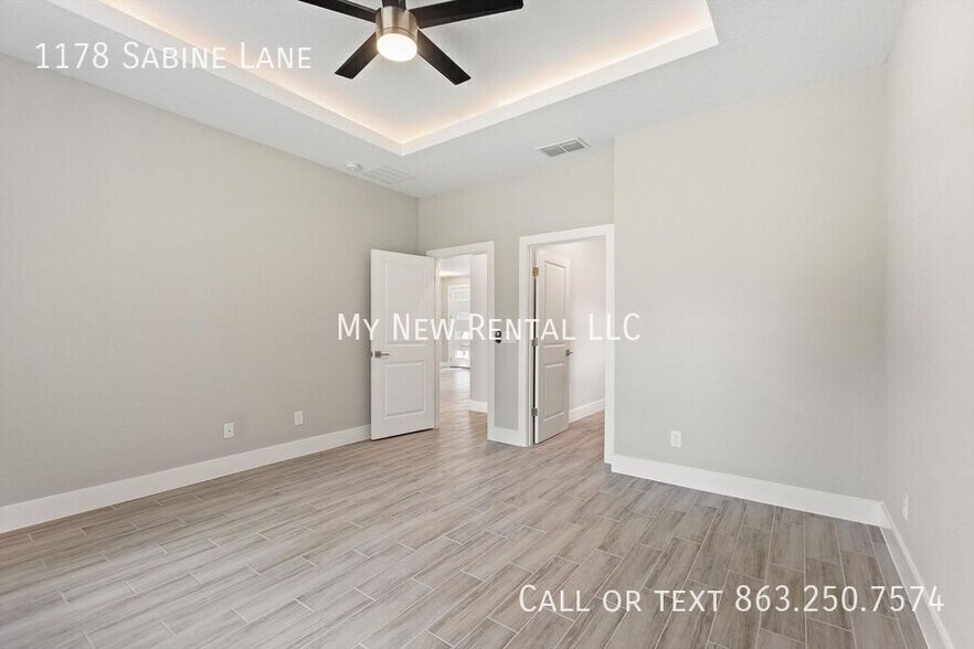 Building Photo - 1178 Sabine Ln