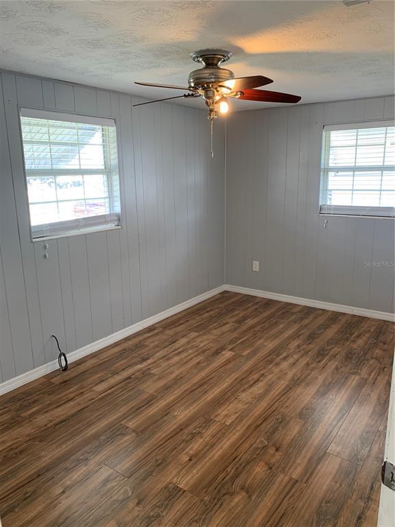 Building Photo - 2215 Pamela Dr