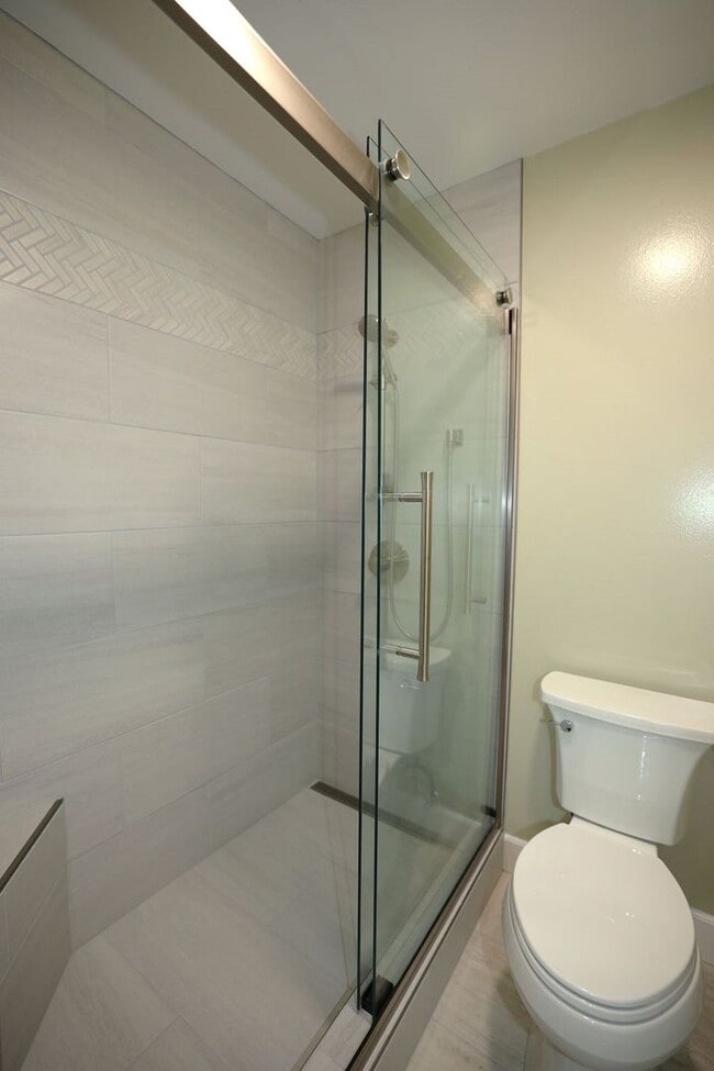 Building Photo - Gorgeous 1 bedroom/1 bath Condo in San Mat...