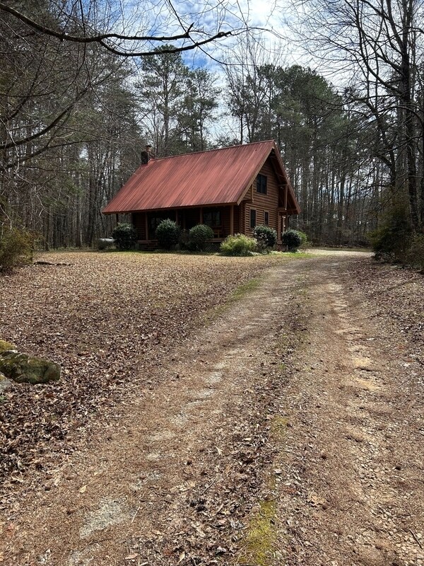 Building Photo - 1420 Old Mush Creek Rd