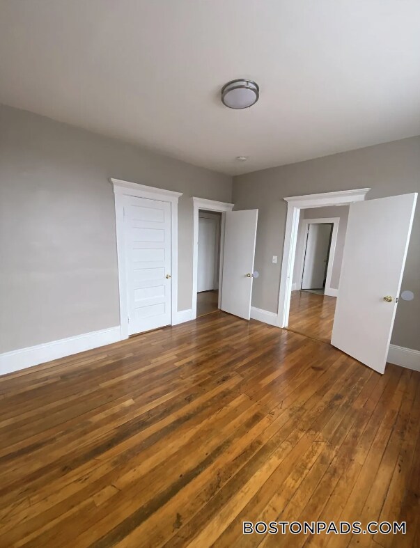 Building Photo - 116-124A Central Ave