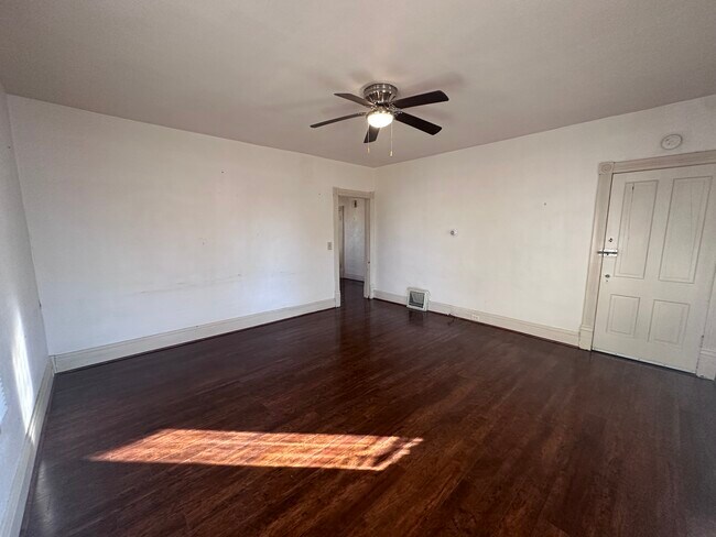 Building Photo - 315 N 2nd Ave