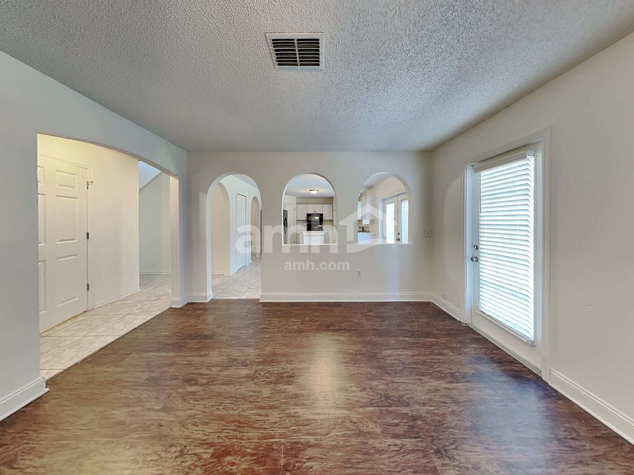 Building Photo - 7407 Overland Park Blvd