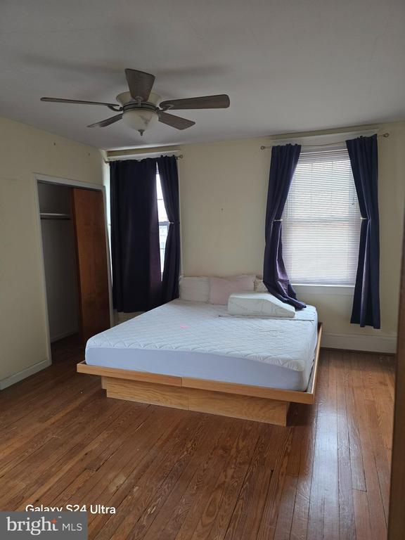 Building Photo - 4501 Edgemont St