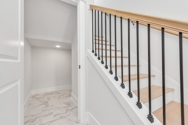 Building Photo - 5410 Wheatley St