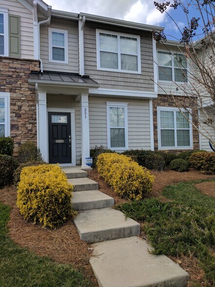 Building Photo - 205 Spring Gardens Drive