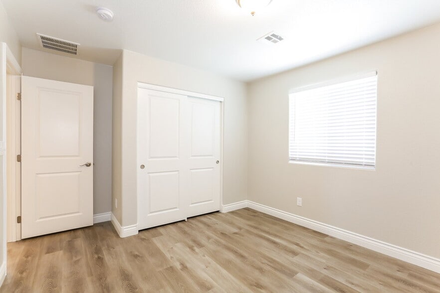 Building Photo - 6485 Cape Canyon Ct