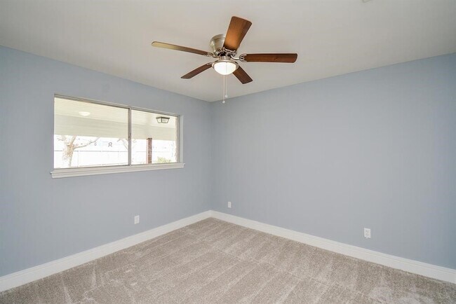 Building Photo - 8518 Braesview Ln