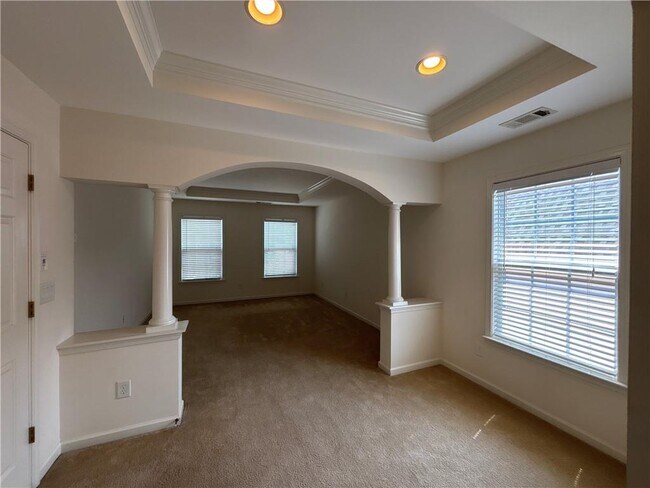 Building Photo - 230 Collins View Ct