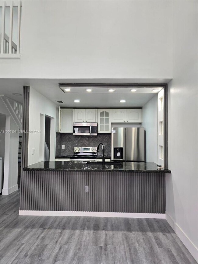 Building Photo - 1120 Parkside Green Dr