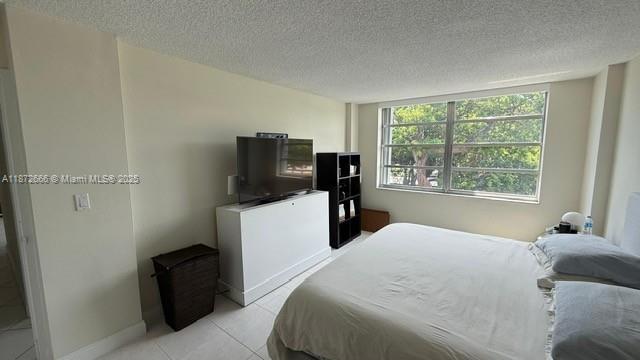 Building Photo - 150 SE 25th Rd