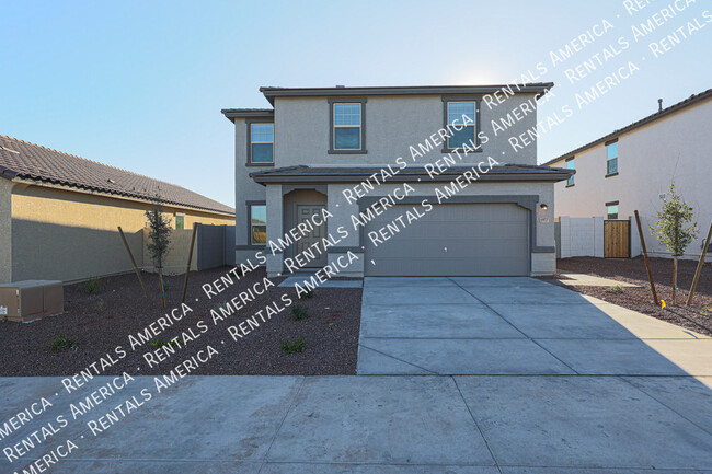 Building Photo - Beautiful 5 BD 3 BA Litchfield Park Home i...