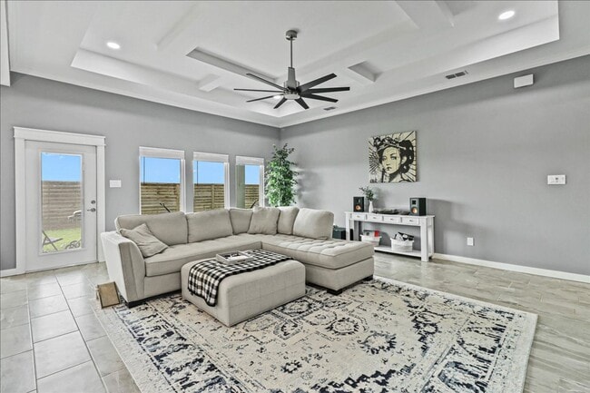 Building Photo - 7958 Snake River Dr