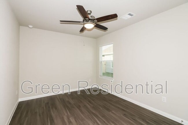 Building Photo - 5107 Shelby Katherine Dr