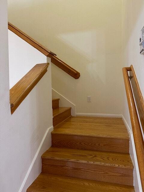 Building Photo - 16131 Canaridge Dr