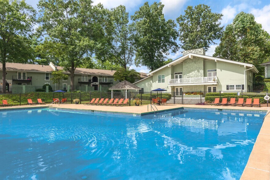 Building Photo - Celebration at Sandy Springs
