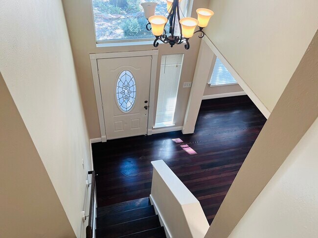 Building Photo - 20830 Oak Rain Ct