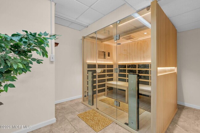 Building Photo - 480 Ocean Blvd