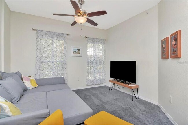 Building Photo - 504 S Armenia Ave