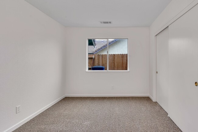 Building Photo - 101 Citrus Ave