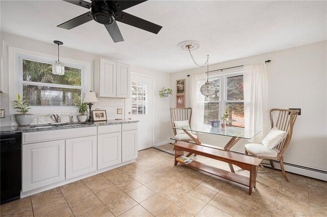 Building Photo - 40 Paolino St