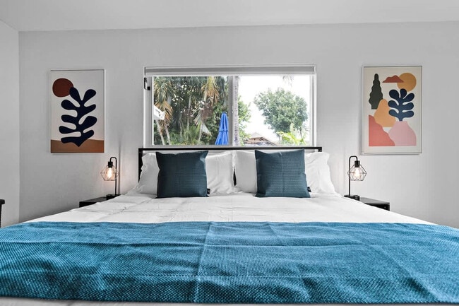 Building Photo - 3151 NW 69th St