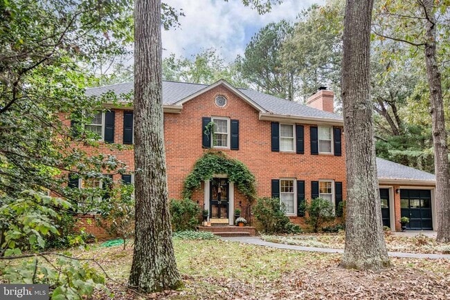 Building Photo - 20 Aiken Rd