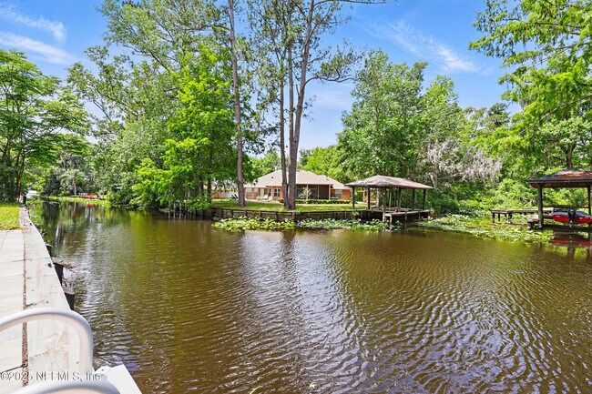 Building Photo - 12818 Micanopy Ln