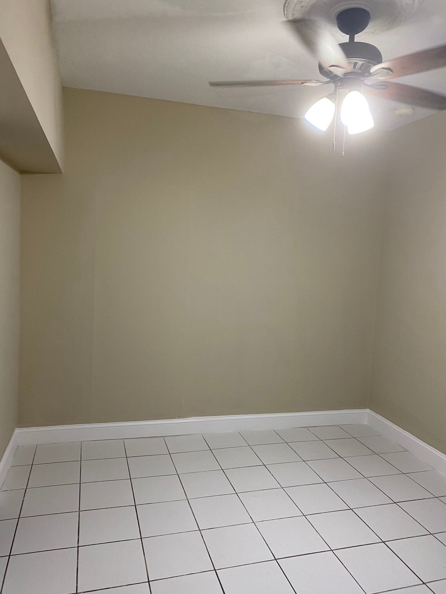 Building Photo - 201 W 50th St