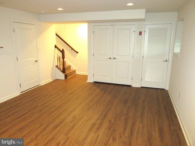 Building Photo - 1273 Madison Ln