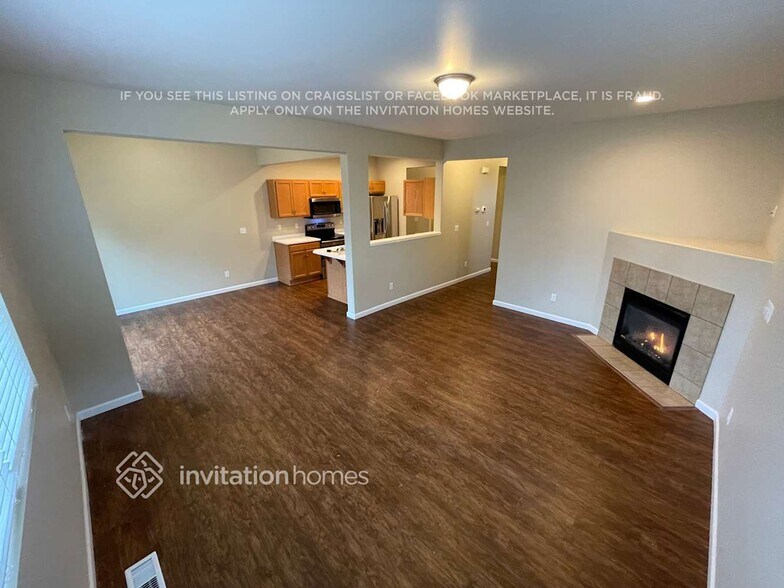 Building Photo - 17911 36th Ave E