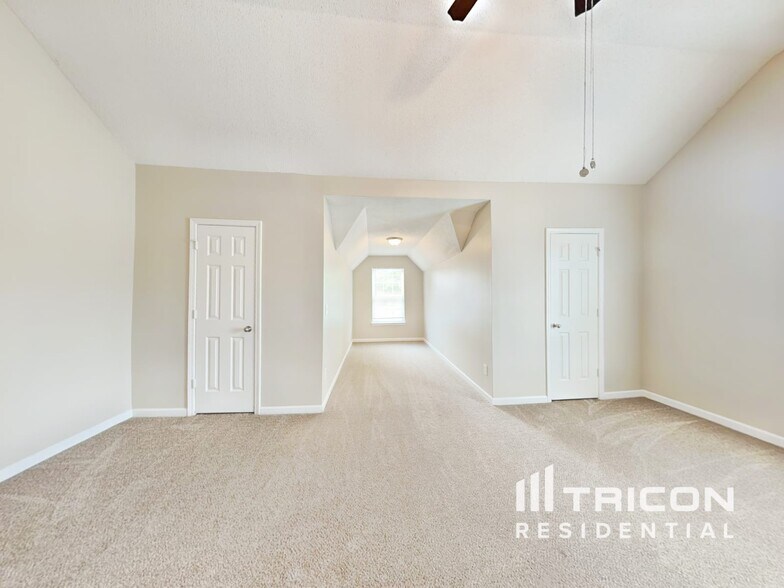 Building Photo - 4348 Persian Ct SW