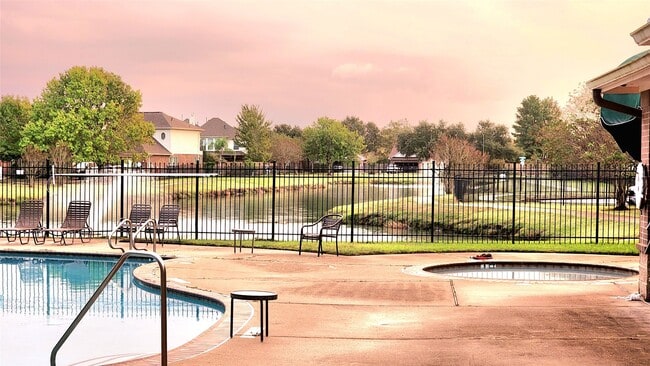 Building Photo - 4003 Hans St