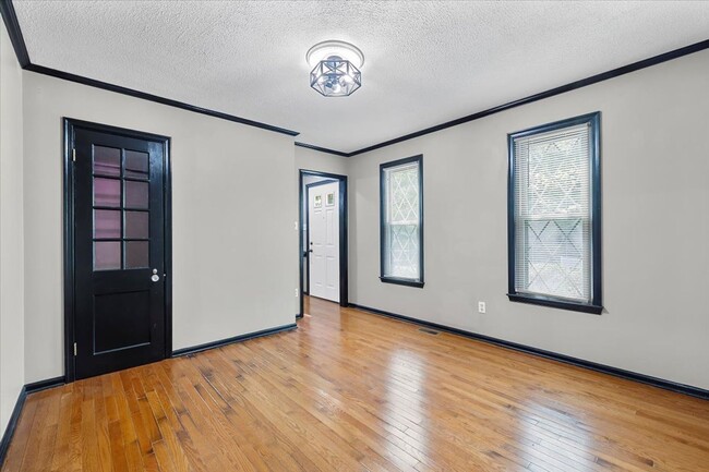 Building Photo - Beautiful 3 Bedroom Home in North Chesterf...