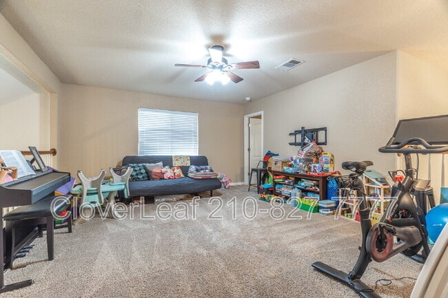 Building Photo - 551 Ginsberg Dr
