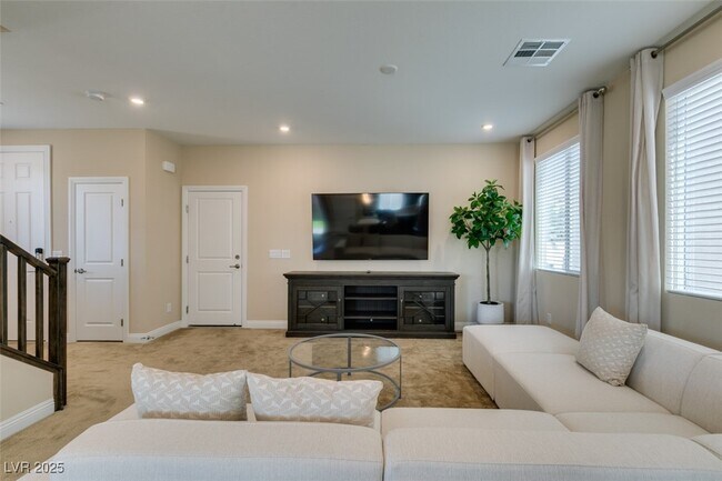 Building Photo - 8995 Elati Ct