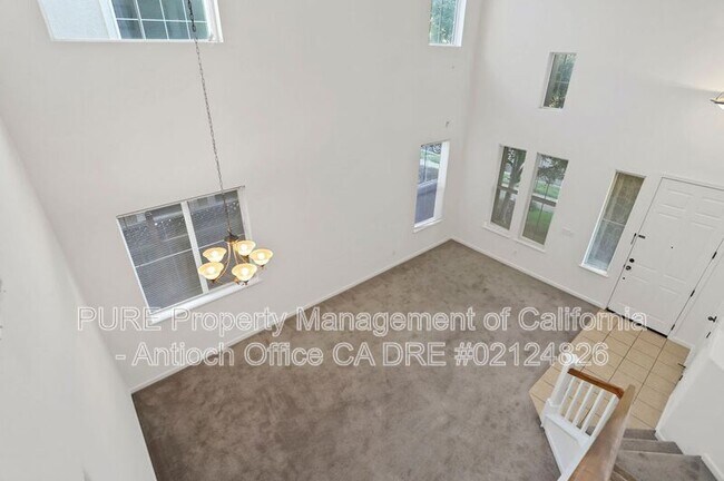 Building Photo - 2446 Mojave Dr