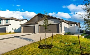 Building Photo - 403 Cross Barn Blvd