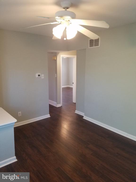 Building Photo - 650 N Black Horse Pike
