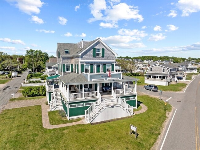 Building Photo - 43 Oceanside Dr