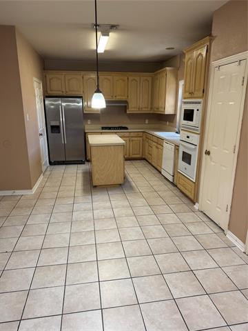 Building Photo - 1131 Indy Cir